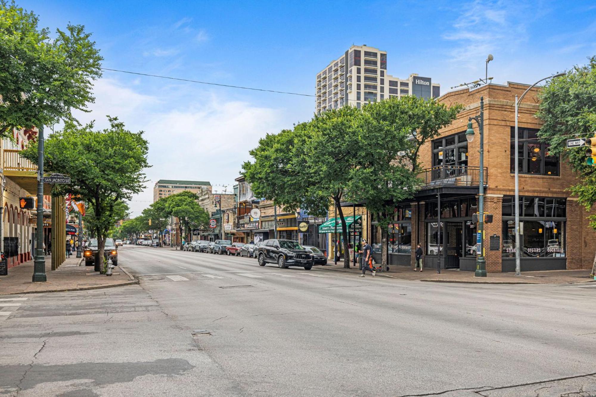 Littlefield Lofts, Hosted By Placemakr - 6Th St Austin Eksteriør billede