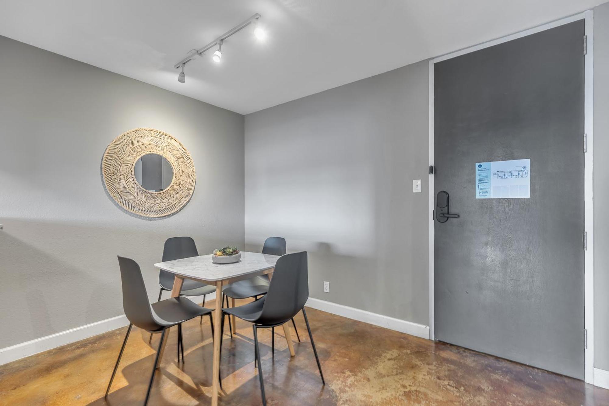 Littlefield Lofts, Hosted By Placemakr - 6Th St Austin Eksteriør billede